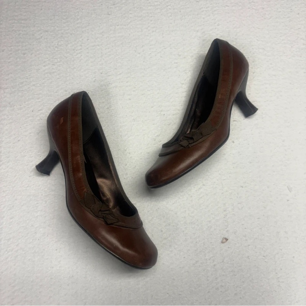 Steve Madden Elegant Brown Heels
